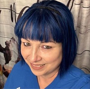 Meet your Posher, Cyndi